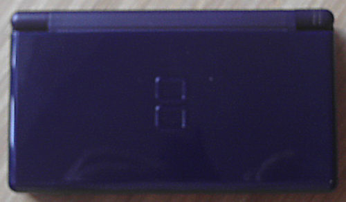 Nintendo DS Lite exterior in enamel navy